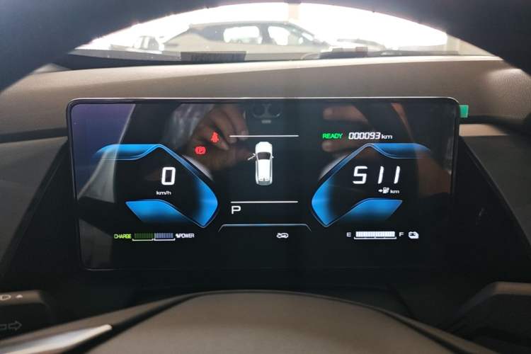 Used Dongfeng Aeolus SKY EV01 2025 530km AIR Instrument Cluster