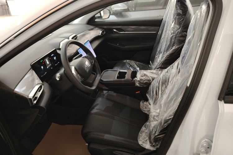 Used Dongfeng Aeolus SKY EV01 2025 530 km AIR Elite Edition Left Front Seat