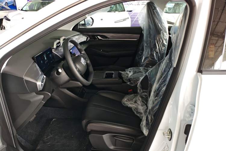 Used Dongfeng Aeolus SKY EV01 2025 530 km AIR Elite Edition Left Front Seat