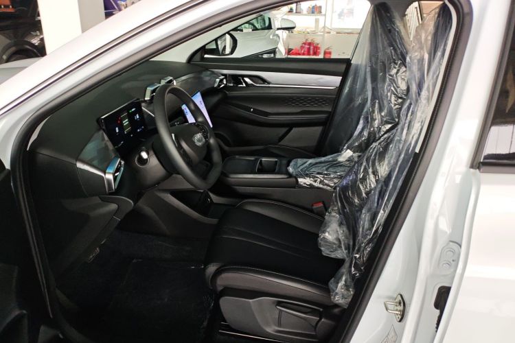 Used Dongfeng Aeolus SKY EV01 2025 530 km AIR Elite Edition Left Front Seat