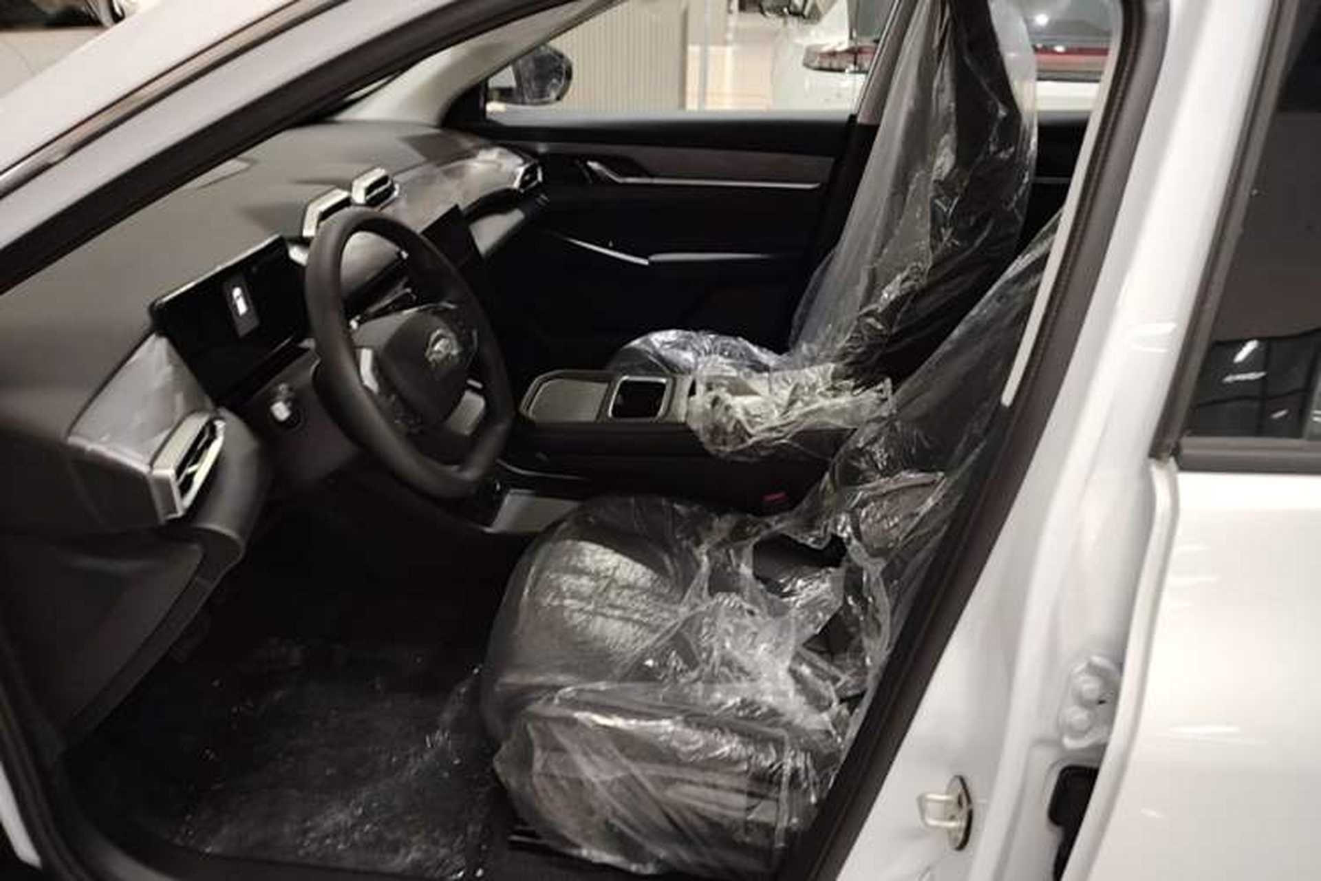 Used Dongfeng Aeolus SKY EV01 2025 530 km AIR Elite Edition Left Front Seat