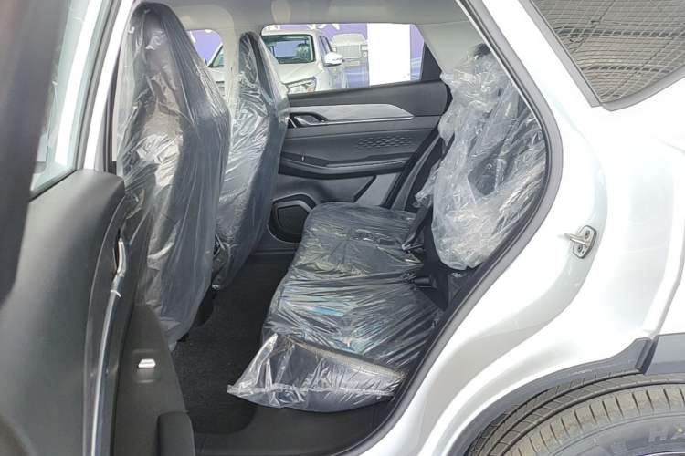 Used Dongfeng Aeolus SKY EV01 2025 530 km AIR Elite Edition Left Rear Seat