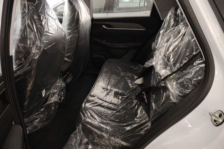 Used Dongfeng Aeolus SKY EV01 2025 530 km AIR Elite Edition Left Rear Seat