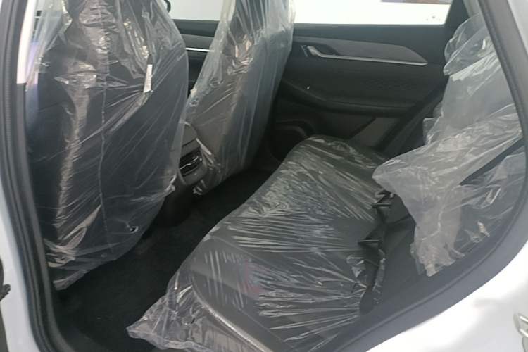 Used Dongfeng Aeolus SKY EV01 2025 530 km AIR Elite Edition Left Rear Seat