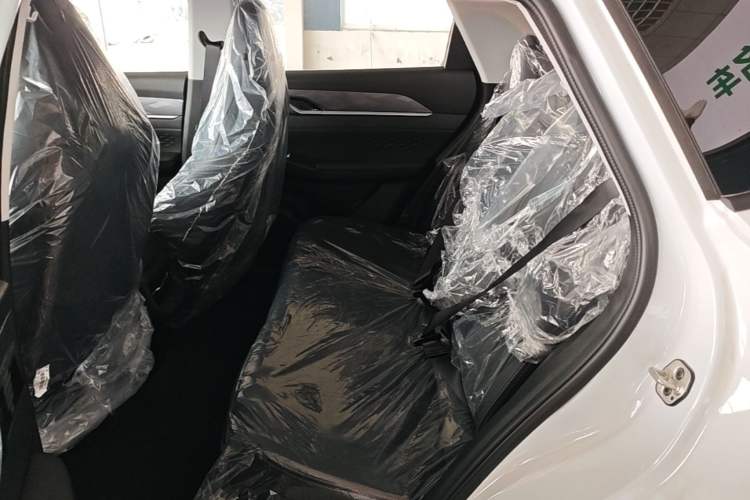 Used Dongfeng Aeolus SKY EV01 2025 530 km AIR Elite Edition Left Rear Seat