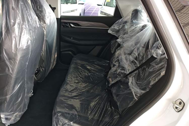 Used Dongfeng Aeolus SKY EV01 2025 530 km AIR Elite Edition Left Rear Seat