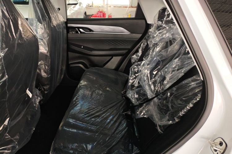 Used Dongfeng Aeolus SKY EV01 2025 530 km AIR Elite Edition Left Rear Seat