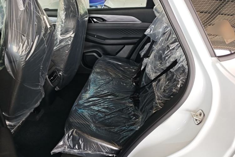 Used Dongfeng Aeolus SKY EV01 2025 530 km AIR Elite Edition Left Rear Seat
