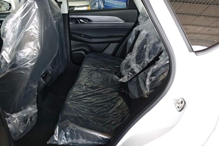 Used Dongfeng Aeolus SKY EV01 2025 530 km AIR Elite Edition Left Rear Seat