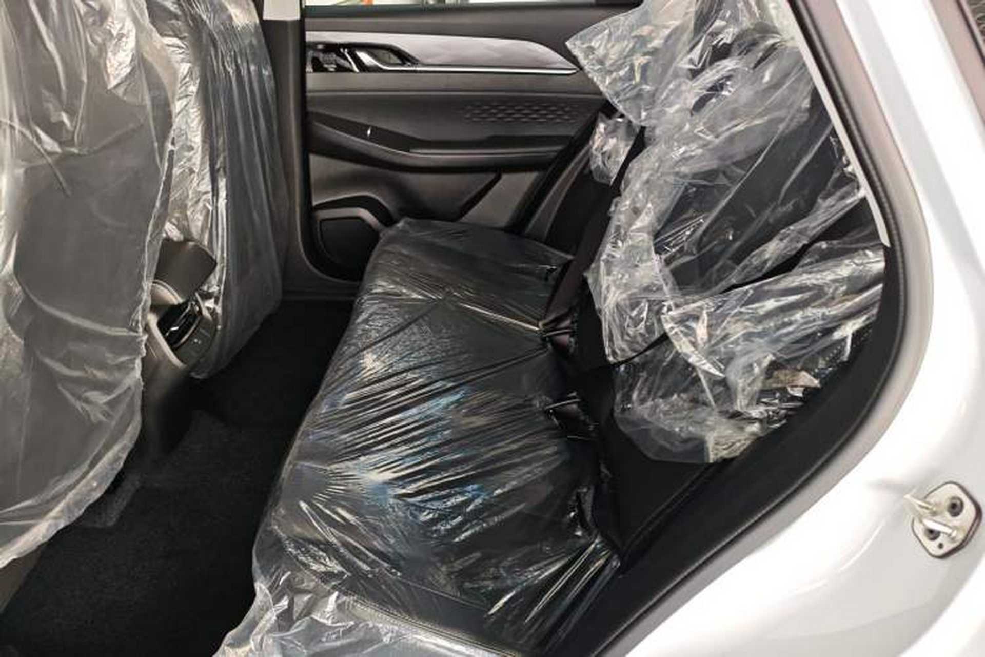 Used Dongfeng Aeolus SKY EV01 2025 530 km AIR Elite Edition Left Rear Seat