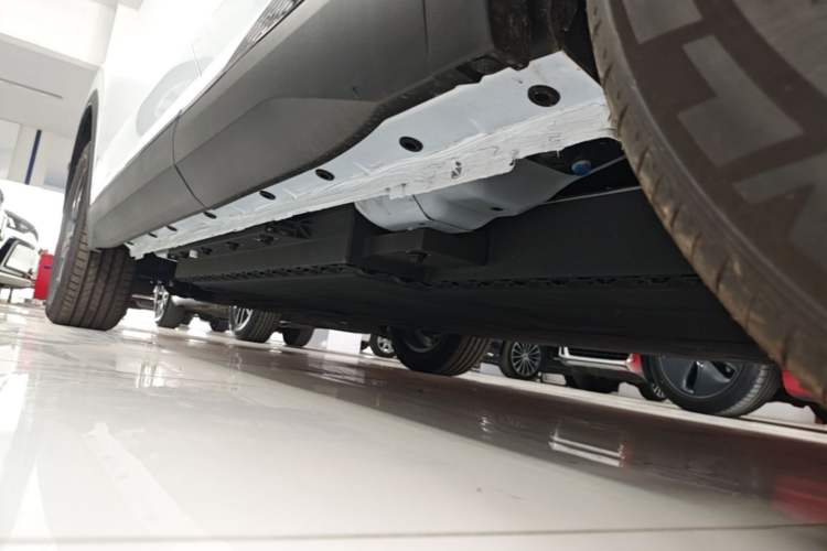 Used Dongfeng Aeolus SKY EV01 2025 530 km AIR Elite Edition Left Side Sill