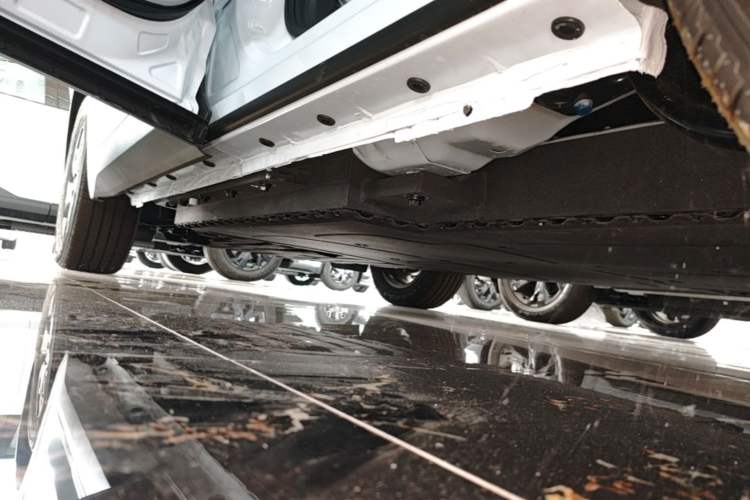 Used Dongfeng Aeolus SKY EV01 2025 530 km AIR Elite Edition Left Side Sill