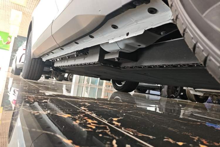 Used Dongfeng Aeolus SKY EV01 2025 530km AIR Left Side Sill