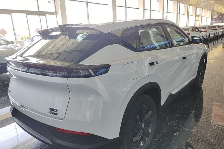 Used Dongfeng Aeolus SKY EV01 2025 530 km AIR Elite Edition Rear Right 45 Deg