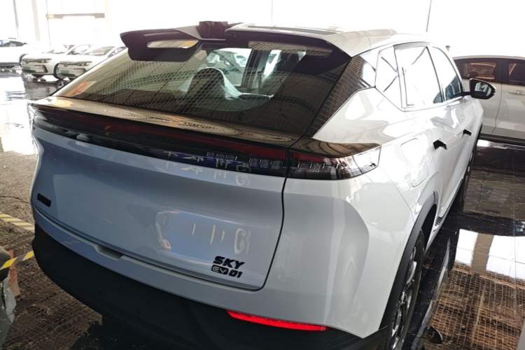Used Dongfeng Aeolus SKY EV01 2025 530 km AIR Elite Edition Rear Right 45 Deg