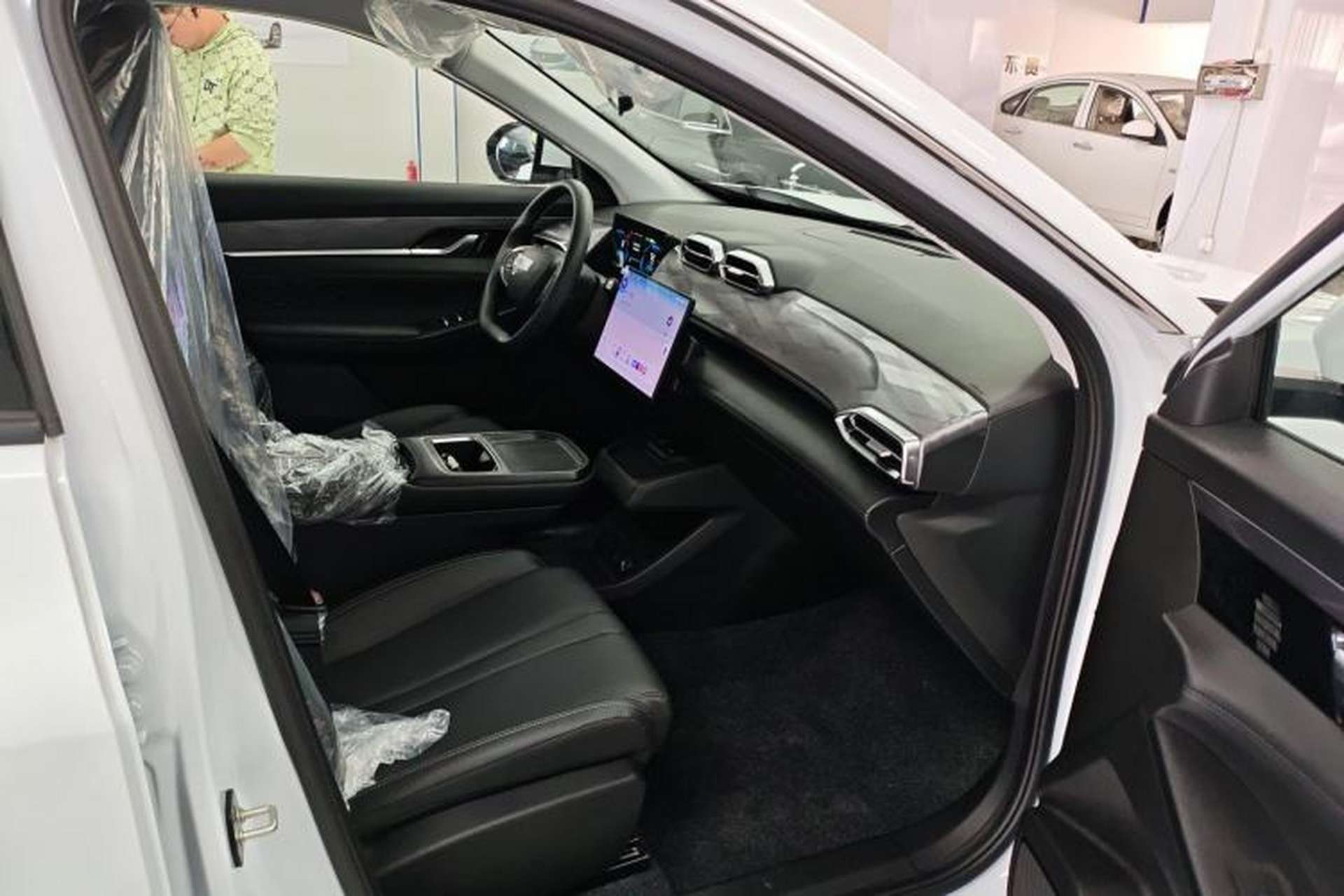 Used Dongfeng Aeolus SKY EV01 2025 530 km AIR Elite Edition Right Front Seat