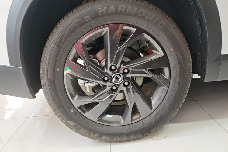 Used Dongfeng Aeolus SKY EV01 2025 530 km AIR Elite Edition Right Rear Wheel Hub