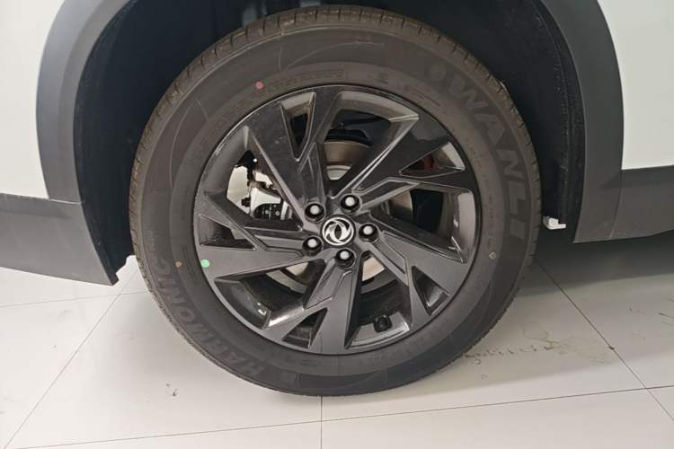 Used Dongfeng Aeolus SKY EV01 2025 530 km AIR Elite Edition Right Rear Wheel Hub