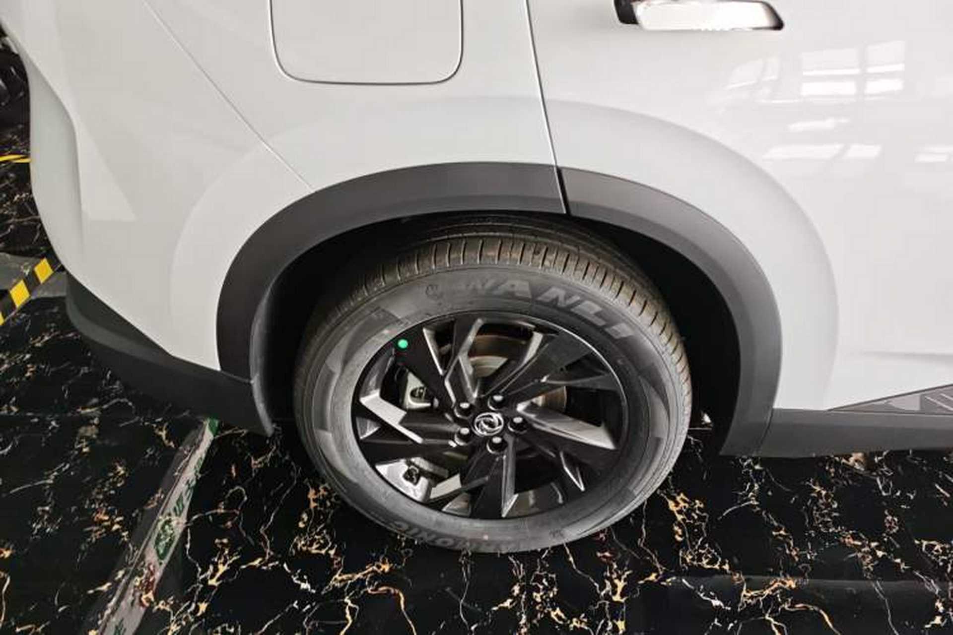 Used Dongfeng Aeolus SKY EV01 2025 530 km AIR Elite Edition Right Rear Wheel Hub