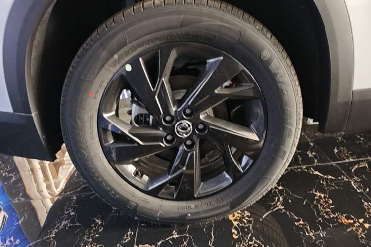 Used Dongfeng Aeolus SKY EV01 2025 530 km AIR Elite Edition Right Rear Wheel Hub