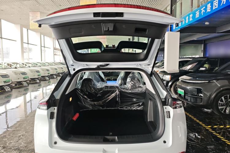 Used Dongfeng Aeolus SKY EV01 2025 530 km AIR Elite Edition Trunk