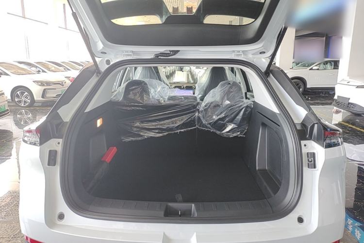 Used Dongfeng Aeolus SKY EV01 2025 530 km AIR Elite Edition Trunk