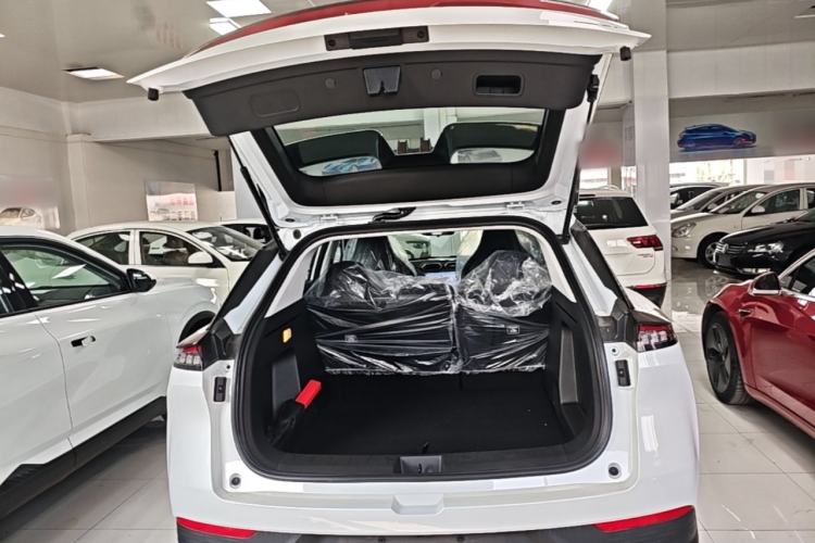 Used Dongfeng Aeolus SKY EV01 2025 530 km AIR Elite Edition Trunk