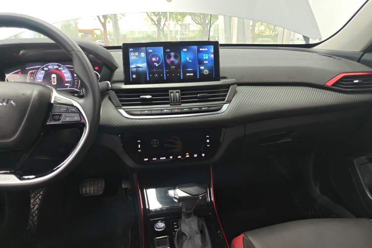 Used Dongfeng Aeolus Yixuan 2021 230T Automatic Glory Edition Audio And AC Panel
