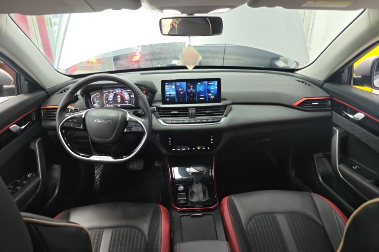 Used Dongfeng Aeolus Yixuan 2021 230T Automatic Glory Edition Center Console
