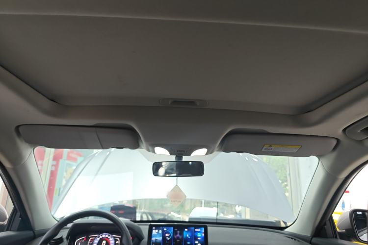Used Dongfeng Aeolus Yixuan 2021 230T Automatic Glory Edition Headliner