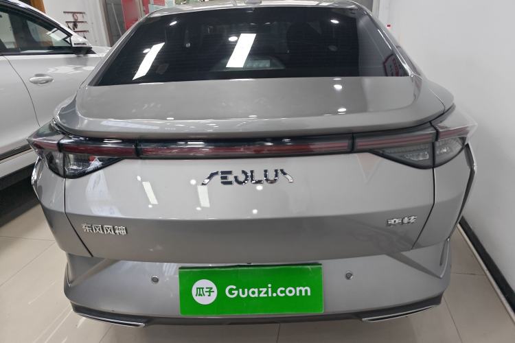 Used Dongfeng Aeolus Yixuan 2021 230T Automatic Glory Edition Rear