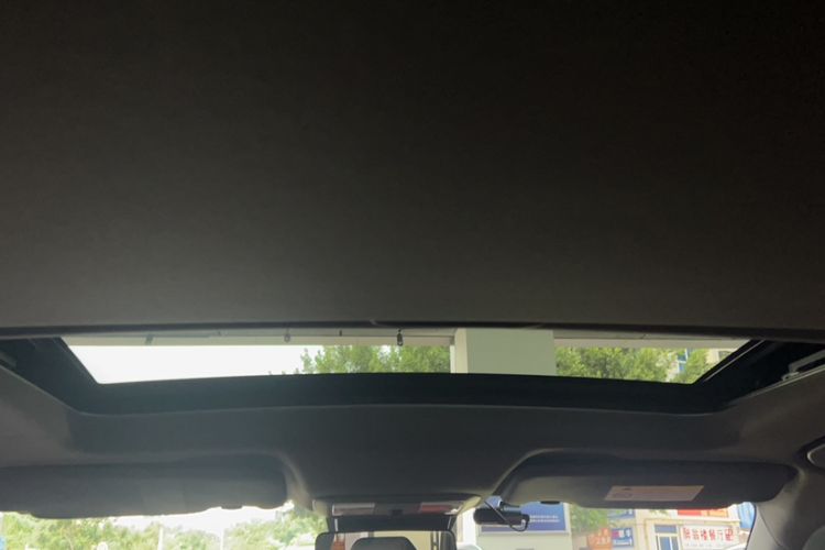 Used Dongfeng Aeolus Yixuan 2021 230T Automatic Hunter Edition Headliner