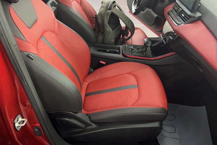 Used Dongfeng Aeolus Yixuan 2021 230T Automatic Hunter Edition Interior 9