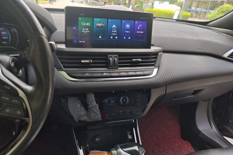 Used Dongfeng Aeolus Yixuan 2020 230T Automatic XuanYao Track Rider Edition Audio And AC Panel