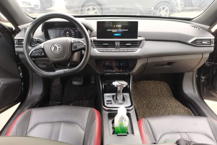 Used Dongfeng Aeolus Yixuan 2020 230T Automatic Glare-Proof Dark Knight Edition Center Console