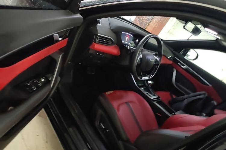 Used Dongfeng Aeolus Yixuan 2020 230T Automatic Cool Track Rider Edition Driver Seat