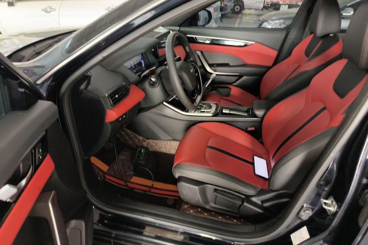 Used Dongfeng Aeolus Yixuan 2020 230T Automatic Dazzle Track Rider Edition Driver Seat