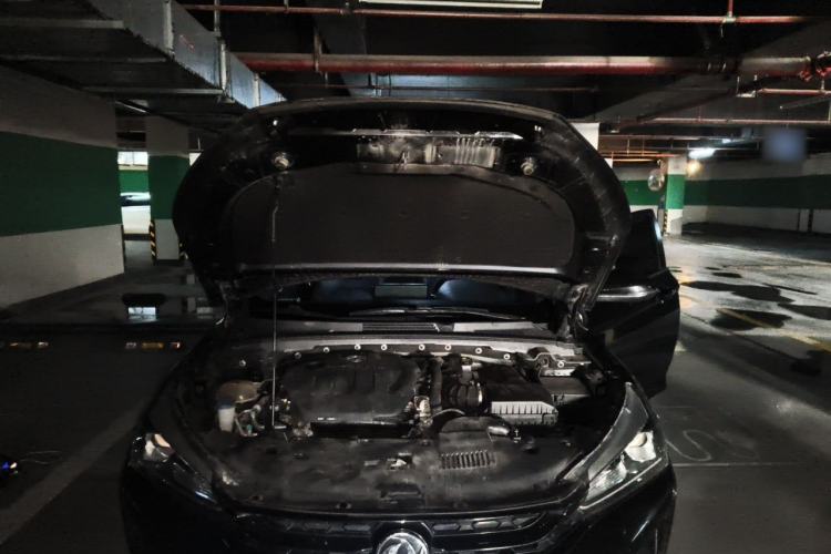 Used Dongfeng Aeolus Yixuan 2020 230T Automatic Advanced Edition Engine Bay