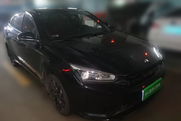 Used Dongfeng Aeolus Yixuan 2020 230T Automatic Dazzle Track Rider Edition Front Right 45 Deg