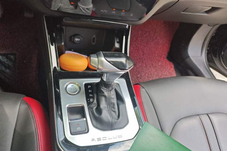 Used Dongfeng Aeolus Yixuan 2020 230T Automatic XuanYao Track Rider Edition Gear Lever