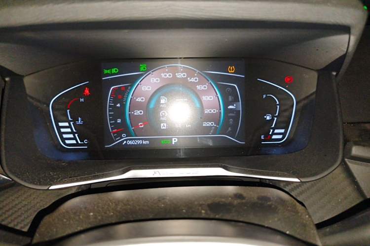 Used Dongfeng Aeolus Yixuan 2020 230T Automatic Cool Stylish Dark Knight Edition Instrument Cluster