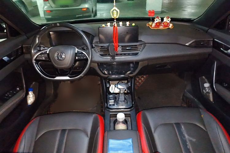 Used Dongfeng Aeolus Yixuan 2020 230T Automatic Cool Stylish Dark Knight Edition Interior 2
