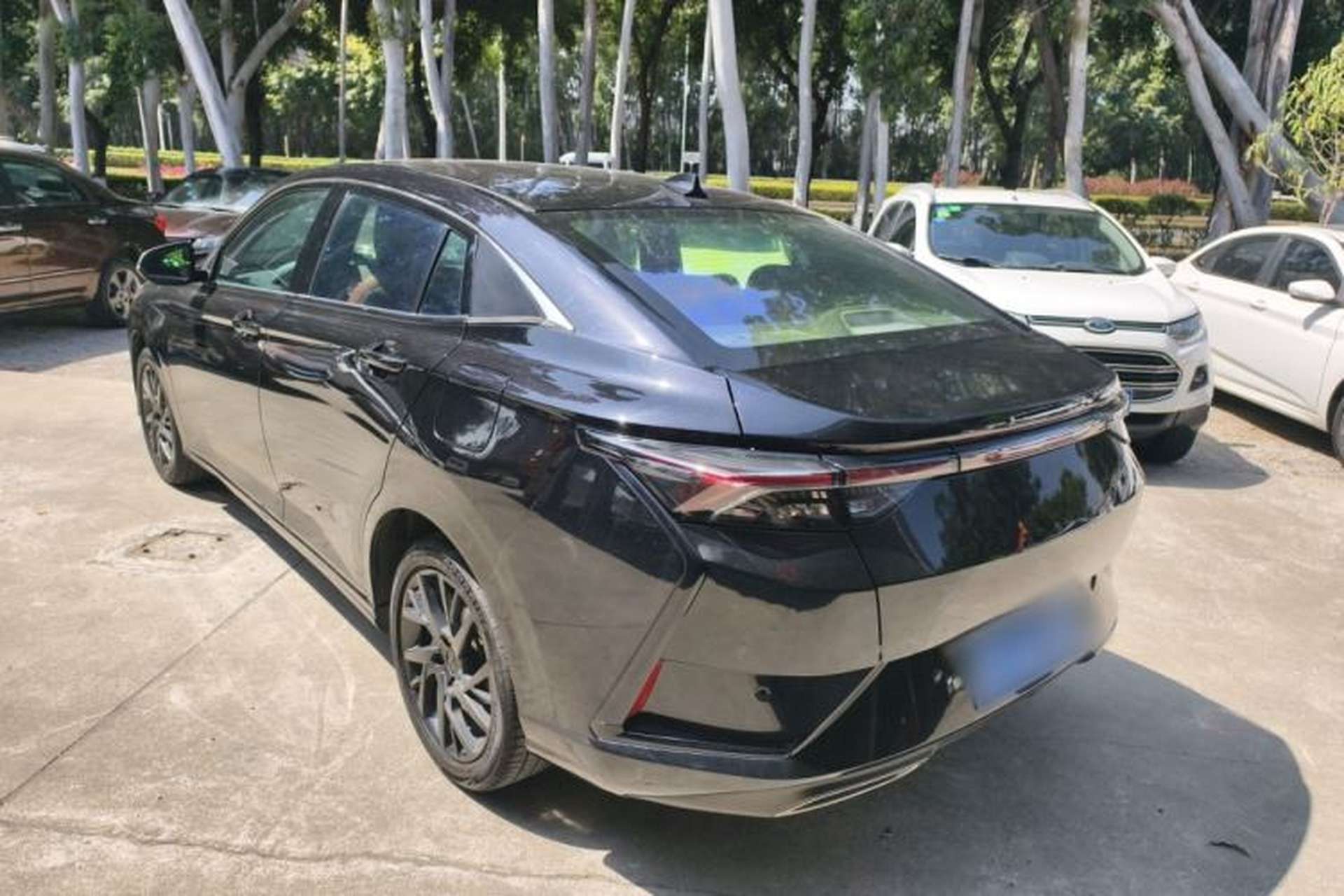 Used Dongfeng Aeolus Yixuan 2020 230T Automatic Dazzle Track Rider Edition Rear Left 45 Deg
