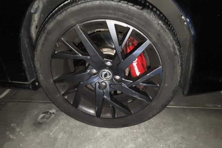 Used Dongfeng Aeolus Yixuan 2020 230T Automatic Advanced Edition Right Front Wheel Hub