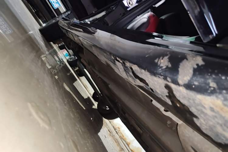 Used Dongfeng Aeolus Yixuan 2020 230T Automatic Cool Track Rider Edition Right Side Sill