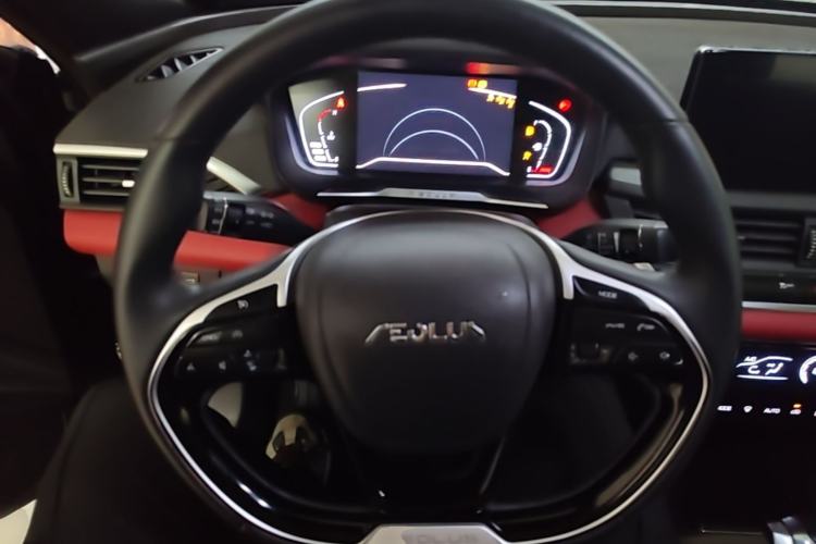 Used Dongfeng Aeolus Yixuan 2020 230T Automatic Cool Track Rider Edition Steering Wheel