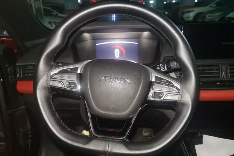 Used Dongfeng Aeolus Yixuan 2020 230T Automatic Dazzle Track Rider Edition Steering Wheel