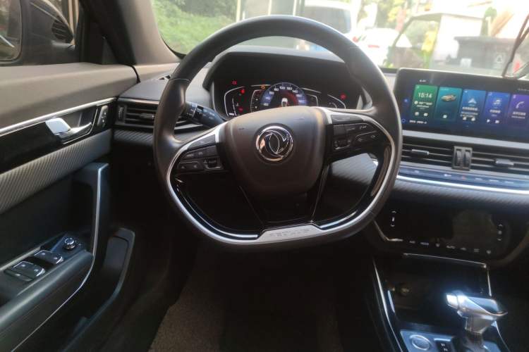 Used Dongfeng Aeolus Yixuan 2020 230T Automatic Cool Stylish Dark Knight Edition Steering Wheel