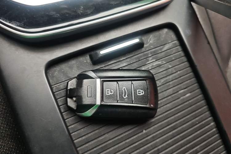Used Dongfeng Aeolus Yixuan 2020 230T Automatic Cool Edition Vehicle Key