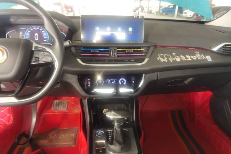 Used Dongfeng Aeolus Yixuan 2020 230T Automatic Advanced Edition Audio And AC Panel